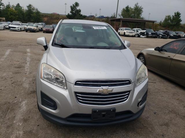 3GNCJKSB1FL255408 - 2015 CHEVROLET TRAX LS SILVER photo 9