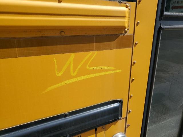 4DRBRAAN23A959294 - 2003 IC CORPORATION 3000 ყვითელი ფოტო 9