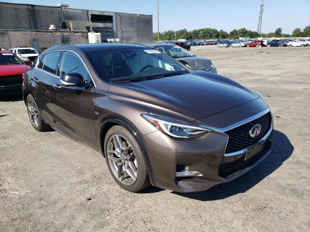 SJKCH5CP0HA017198 - 2017 INFINITI QX30 BASE BROWN photo 1