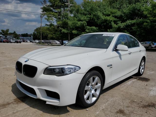 WBAFU9C55BC786399 - 2011 BMW 550 XI WHITE photo 2