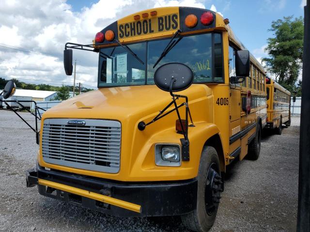 4UZAAWDC36CV28448 - 2006 FREIGHTLINER CHASSIS FS YELLOW photo 2