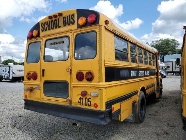 4UZAAWDC56CV28449 - 2006 FREIGHTLINER CHASSIS FS YELLOW photo 4