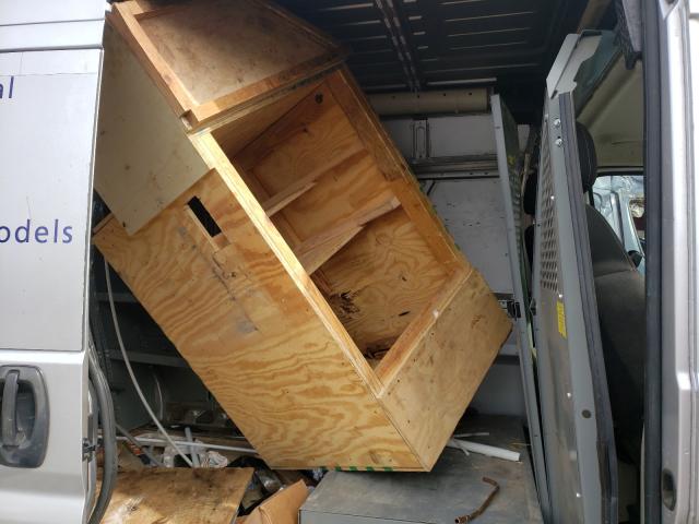 3C6URVJG6JE102869 - 2018 RAM PROMASTER 银色 照片 6