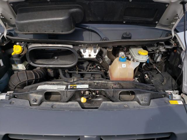 3C6URVJG6JE102869 - 2018 RAM PROMASTER 银色 照片 7