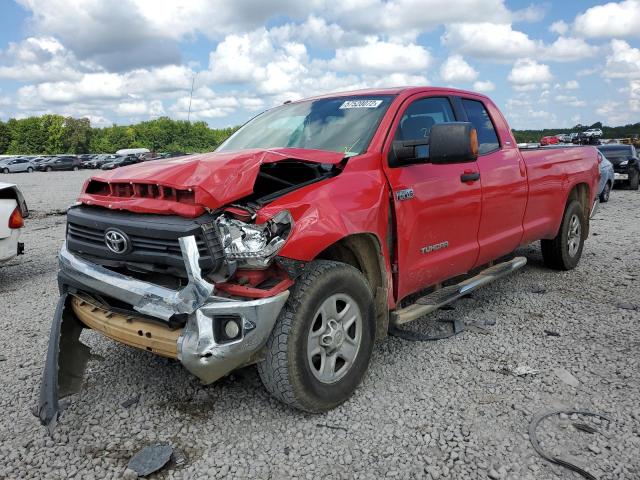 5TFCW5F12FX018606 - 2015 TOYOTA TUNDRA DOU RED photo 2