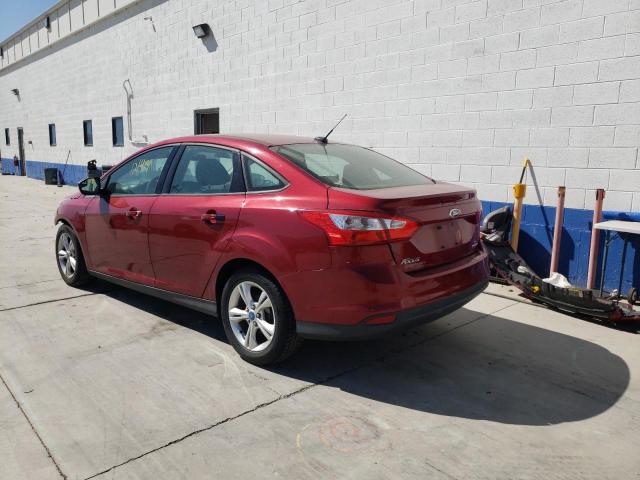 1FADP3F28DL212842 - 2013 FORD FOCUS RED photo 3