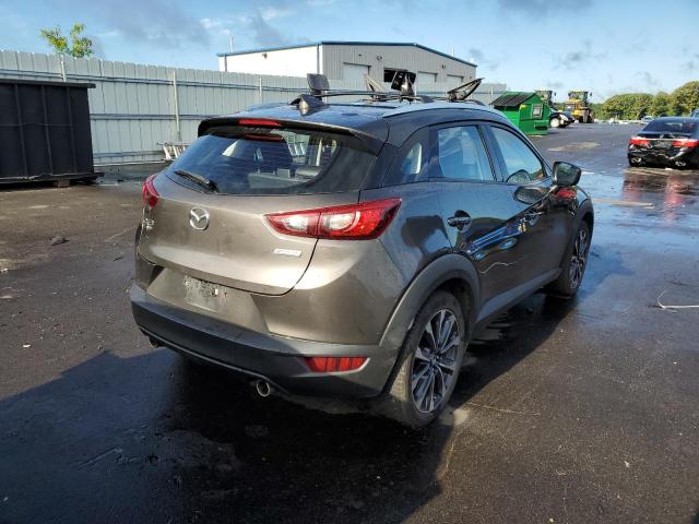 JM1DKFC7XK1459671 - 2019 MAZDA CX-3 TOURI GRAY photo 4