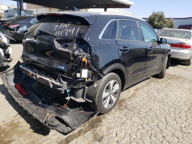 KNDCD3LD5J5211071 - 2018 KIA NIRO EX BLACK photo 4