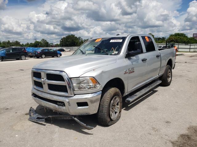 3C6UR5CL1JG338179 - 2018 RAM 2500 ST SILVER photo 2