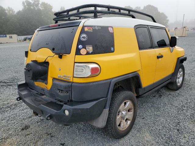 JTEBU11F070021359 - 2007 TOYOTA FJ CRUISER YELLOW photo 4