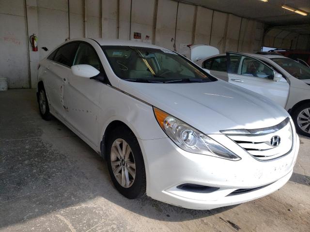 5NPEB4AC8CH409564 - 2012 HYUNDAI SONATA GLS WHITE photo 1