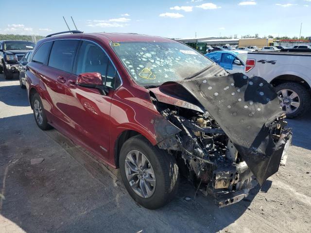 5TDKRKEC4MS060363 - 2021 TOYOTA SIENNA LE RED photo 1