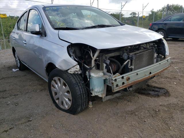 3N1CN7AP3CL804144 - 2012 NISSAN VERSA S SILVER photo 1