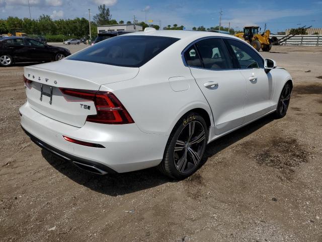 7JR102TL9MG123445 - 2021 VOLVO S60 T5 INS WHITE photo 4