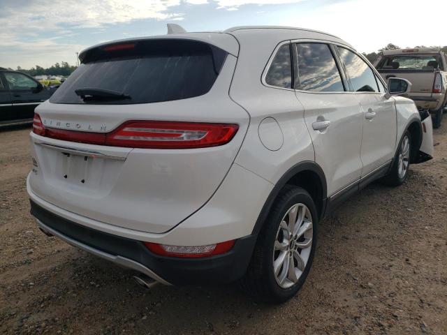 5LMCJ2C92KUL52825 - 2019 LINCOLN MKC SELECT WHITE photo 4