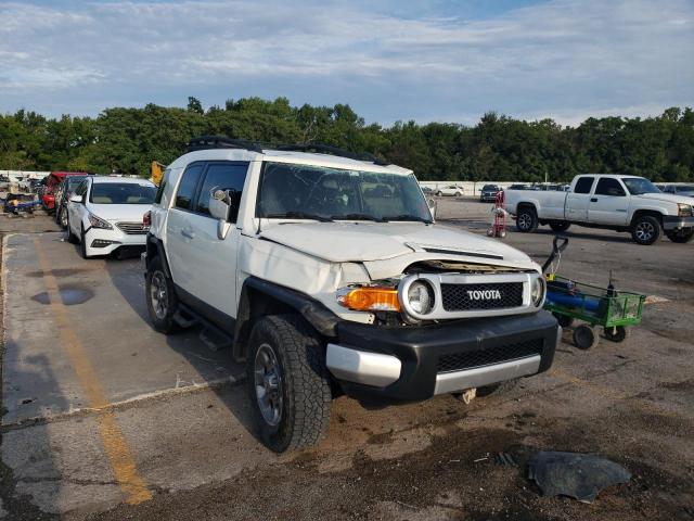 JTEBU4BF8DK172711 - 2013 TOYOTA FJ CRUISER WHITE photo 9