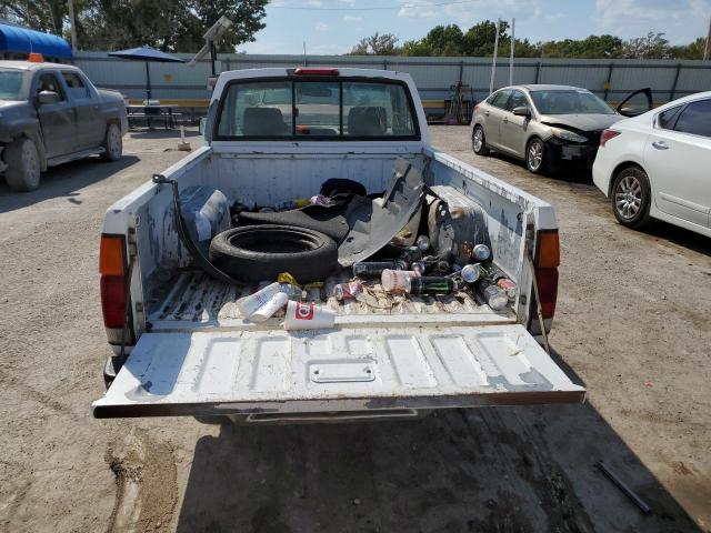 1N6SD11S9VC329883 - 1997 NISSAN TRUCK BASE WHITE photo 6