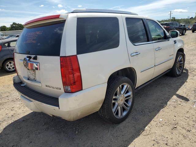 1GYS3DEF1CR286651 - 2012 CADILLAC ESCALADE P WHITE photo 4