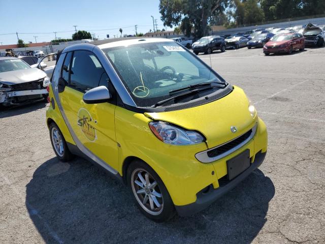 WMEEK31X39K241177 - 2009 SMART FORTWO PAS YELLOW photo 1