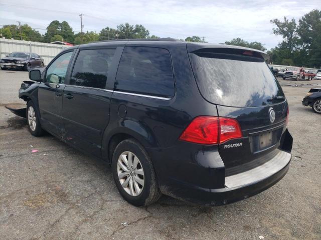 2C4RVABG9DR724855 - 2013 VOLKSWAGEN ROUTAN SE CHARCOAL photo 3