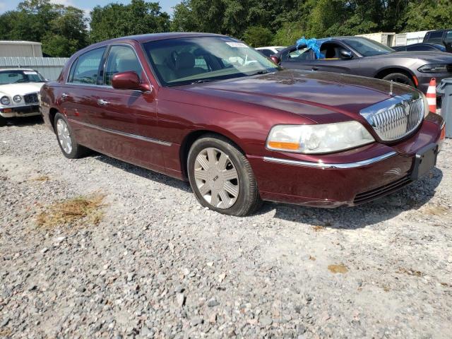 1LNHM83W14Y627931 - 2004 LINCOLN TOWN CAR U MAROON photo 1