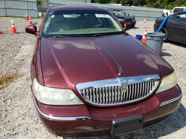 1LNHM83W14Y627931 - 2004 LINCOLN TOWN CAR U MAROON photo 9