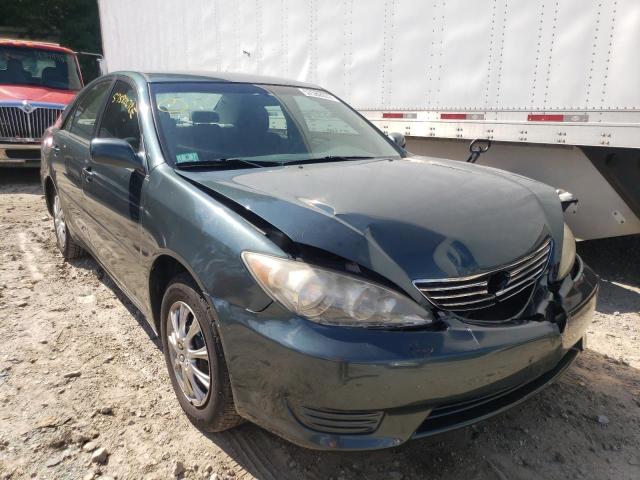 4T1BE32K95U049588 - 2005 TOYOTA CAMRY LE GRAY photo 1