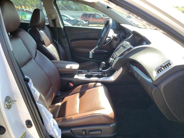 19UUB1F51GA005380 - 2016 ACURA TLX TECH WHITE photo 5