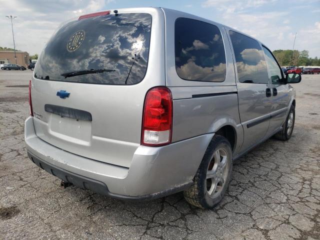 1GNDV23138D146374 - 2008 CHEVROLET UPLANDER SILVER photo 4