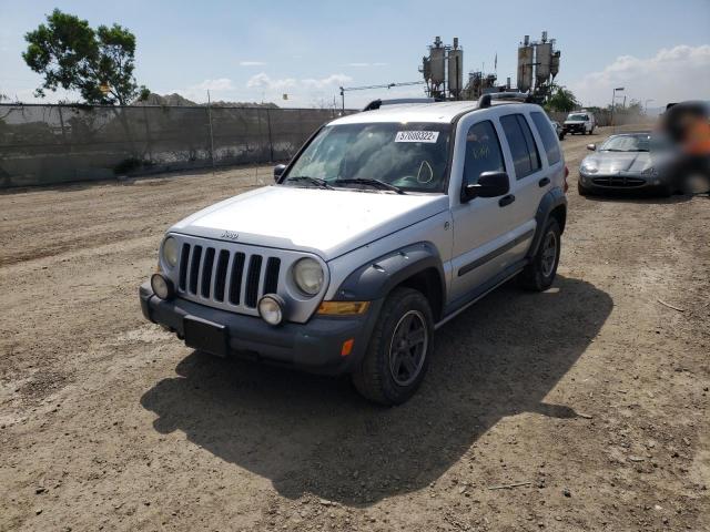 1J4GL38K66W101329 - 2006 JEEP LIBERTY RE SILVER photo 2