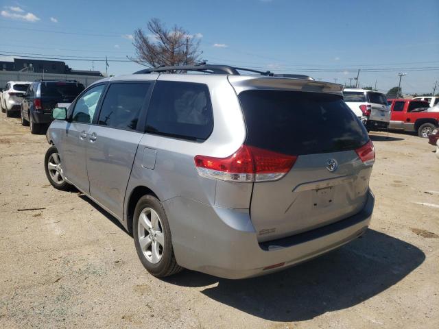 5TDKK3DC2BS131827 - 2011 TOYOTA SIENNA LE SILVER photo 3