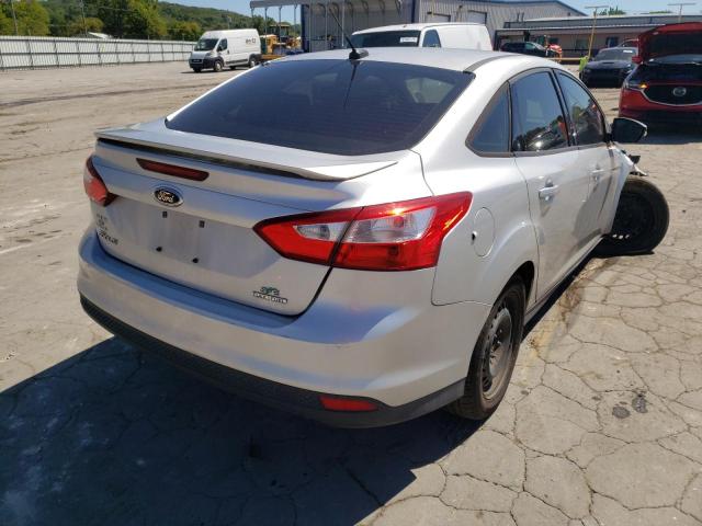 1FADP3F26DL112707 - 2013 FORD FOCUS SILVER photo 4