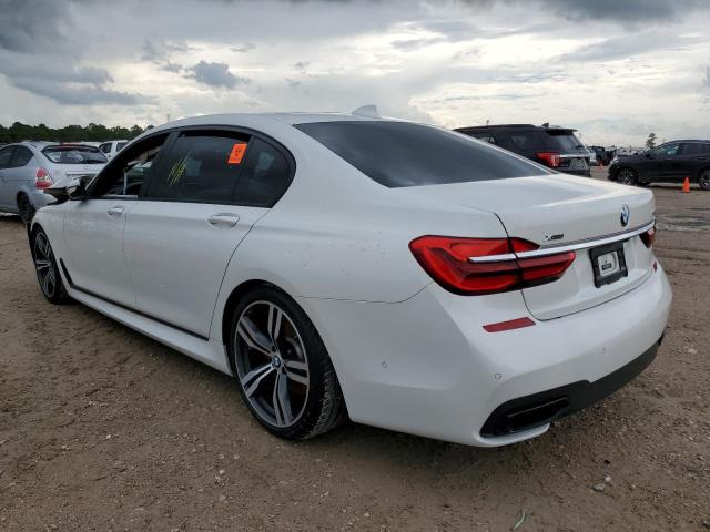 WBA7F2C54GG416096 - 2016 BMW 750I XDRIV WHITE photo 3