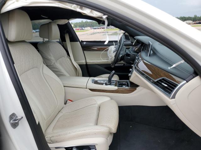 WBA7F2C54GG416096 - 2016 BMW 750I XDRIV WHITE photo 5