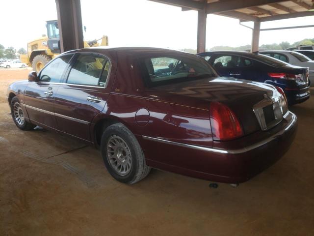 1LNHM83W11Y710156 - 2001 LINCOLN TOWN CAR C BROWN photo 3