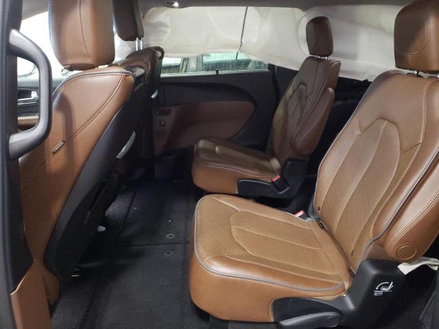 2C4RC1GG2JR172531 - 2018 CHRYSLER PACIFICA L GRAY photo 6