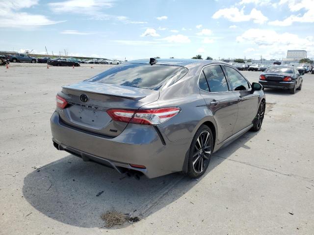 4T1K61AK8LU390402 - 2020 TOYOTA CAMRY XSE GRAY photo 4