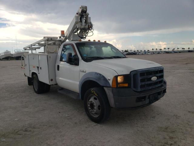 1FDXF46Y96ED71487 - 2006 FORD F450 SUPER WHITE photo 1