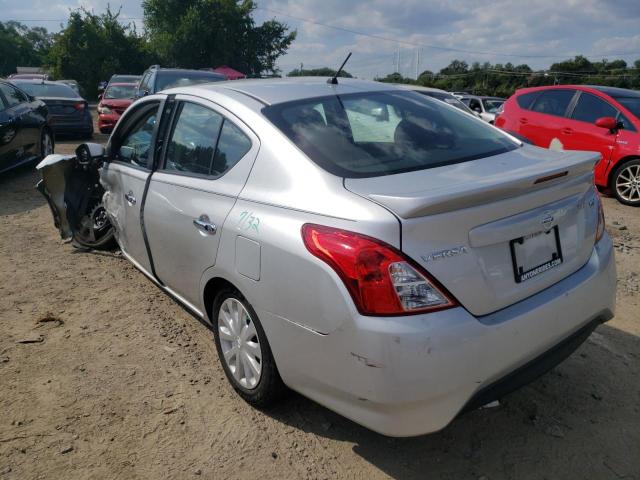 3N1CN7AP0JL862550 - 2018 NISSAN VERSA S SILVER photo 3