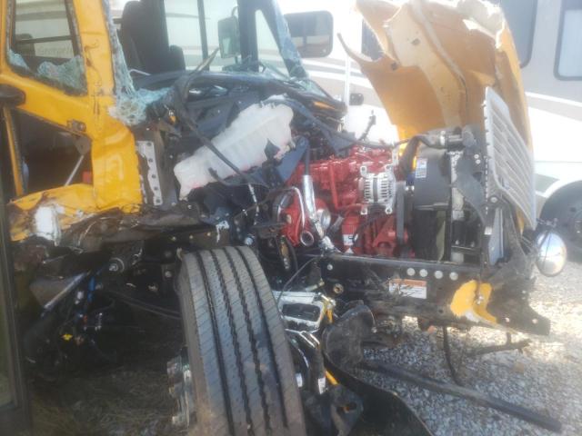 4UZABRFC9PCNS8046 - 2023 FREIGHTLINER CHASSIS B2 黄色 照片 9