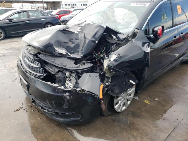 2C4RC1AG6JR274701 - 2018 CHRYSLER PACIFICA L BLACK photo 9