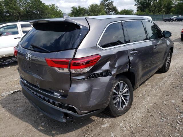 5TDKZRFH9HS523655 - 2017 TOYOTA HIGHLANDER SILVER photo 4