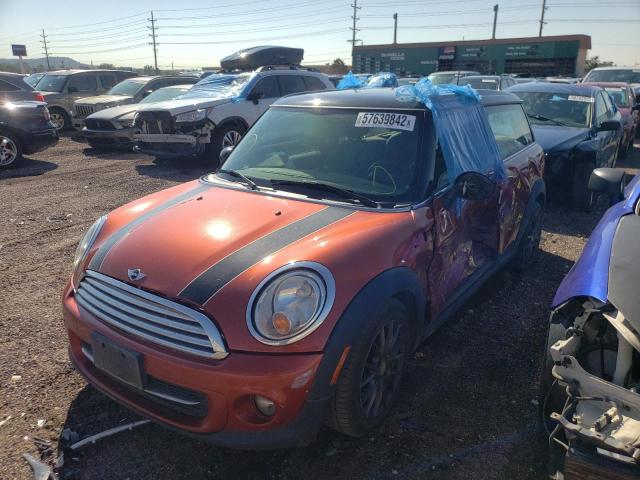 WMWZF3C52DT490585 - 2013 MINI COOPER CLU ORANGE photo 2