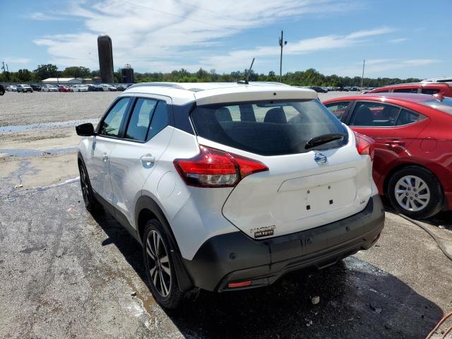 3N1CP5CV7LL545586 - 2020 NISSAN KICKS SV WHITE photo 3