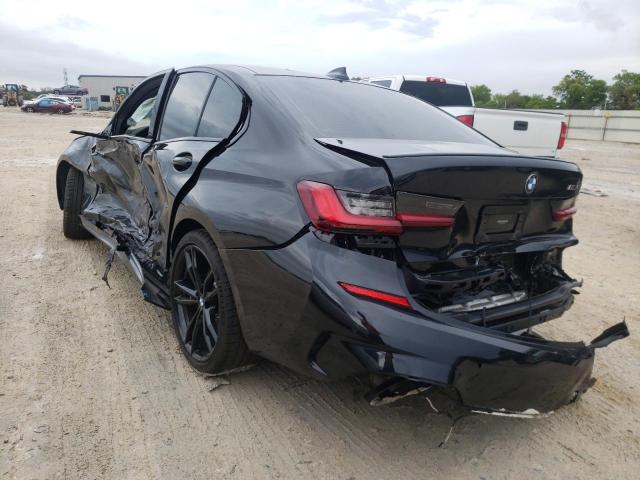 3MW5U7J0XN8C22475 - 2022 BMW M340I BLACK photo 3