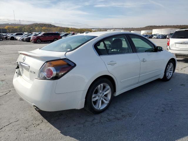 1N4BL2AP0BN421249 - 2011 NISSAN ALTIMA SR WHITE photo 4