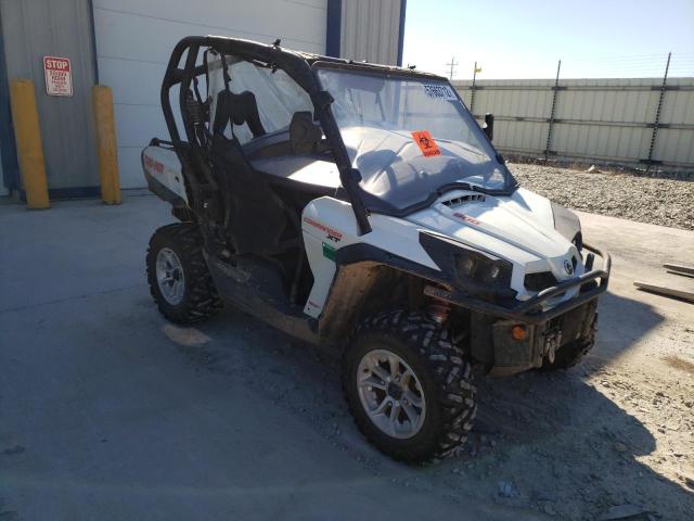 3JBKKAN21FJ001302 - 2015 CAN-AM COMMANDER SILVER photo 1