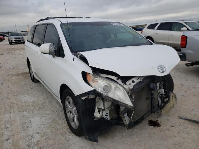 5TDKK3DC8ES526759 - 2014 TOYOTA SIENNA LE WHITE photo 1