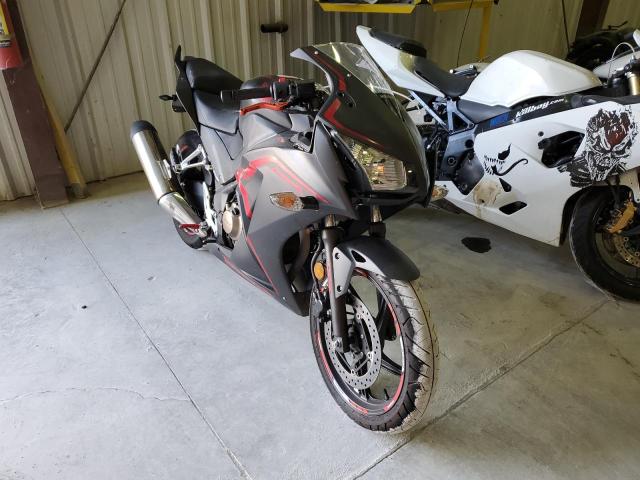 MLHNC5106N5800110 - 2022 HONDA CBR300 R BLACK photo 1