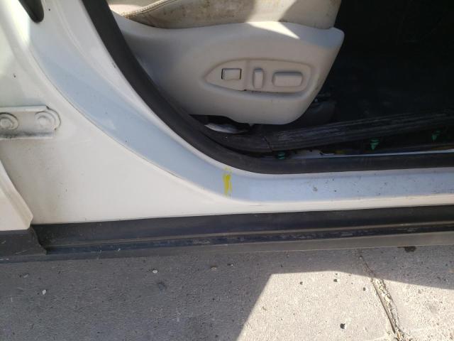 3GYFNCE34FS604436 - 2015 CADILLAC SRX PERFOR თეთრი ფოტო 9